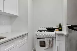 118-18 Union Tpke, Kew Gardens, NY 11415 - Photo 9