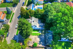 81 Notre Dame Ave, Hicksville, NY 11801 - Photo 41