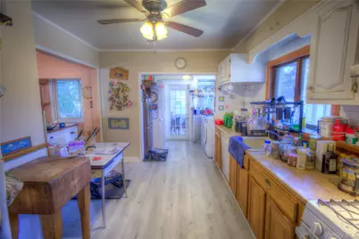 81 Notre Dame Avenue, Hicksville, NY 11801 - Photo 25