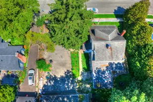 81 Notre Dame Ave, Hicksville, NY 11801 - Photo 43