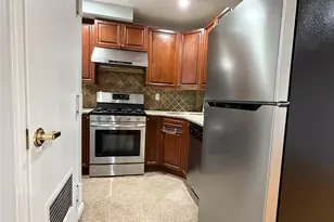 170-12 Highland Ave, Jamaica, NY 11432 - Photo 7
