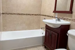 170-12 Highland Ave, Jamaica, NY 11432 - Photo 9