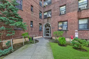 141-16 25th Rd, Flushing, NY 11354 - Photo 1