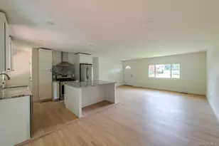 16 Trinity Pl, Rhinebeck, NY 12572 - Photo 7