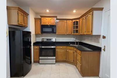 99-63 66th Avenue #C17, Rego Park, NY 11374 - Photo 7