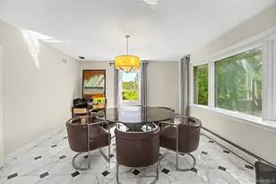6 The Maples, Roslyn, NY 11576 - Photo 23