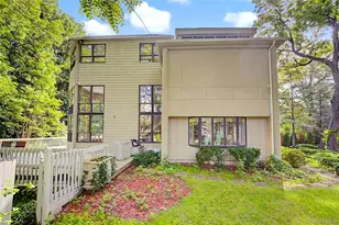6 The Maples, Roslyn, NY 11576 - Photo 9