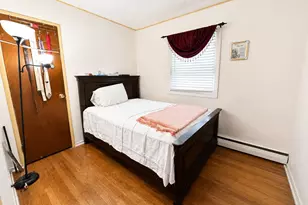 80 Carroll St, Brentwood, NY 11717 - Photo 7