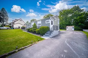 26 Delaware Rd, Newburgh, NY 12550 - Photo 3