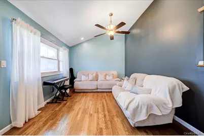 26 Delaware Road, Newburgh, NY 12550 - Photo 9