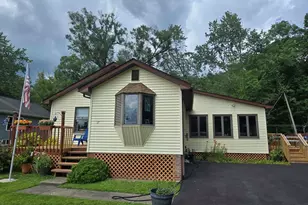 17 Green Ln, Slate Hill, NY 10973 - Photo 3