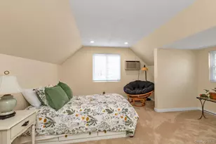 132 Norman Dr, East Meadow, NY 11554 - Photo 13