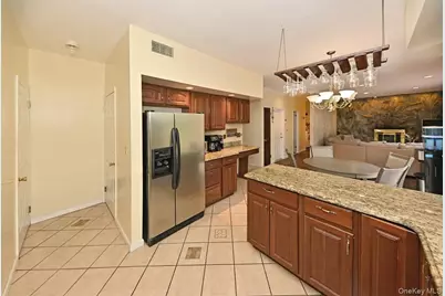 19 Sterling Road, Spring Valley, NY 10977 - Photo 7