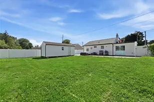 1363 Manatuck Blvd, Bay Shore, NY 11706 - Photo 19