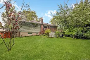 23 Country Ln Dr, Kings Park, NY 11754 - Photo 25