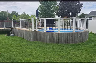353 Barleau St, Brentwood, NY 11717 - Photo 13