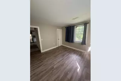 425 Landing Avenue, Smithtown, NY 11787 - Photo 13
