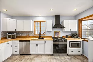 42 N Corona Ave, Valley Stream, NY 11580 - Photo 11