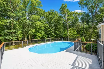 117 Hallock Road, Lake Grove, NY 11755 - Photo 47
