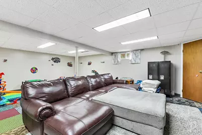 38 Nathan Drive, Bohemia, NY 11716 - Photo 19