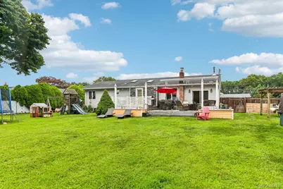 38 Nathan Drive, Bohemia, NY 11716 - Photo 23