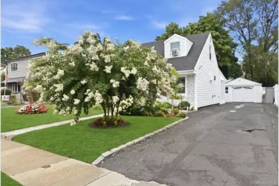 913 Merillon Avenue, Westbury, NY 11590 - Photo 3