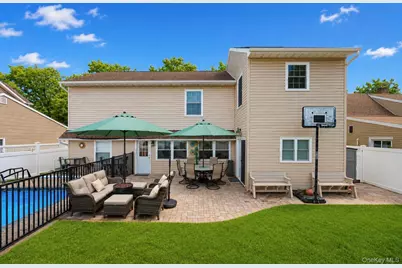 41 Miller Place, Levittown, NY 11756 - Photo 31