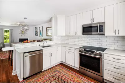 1802 Regent Drive, Mount Kisco, NY 10549 - Photo 13