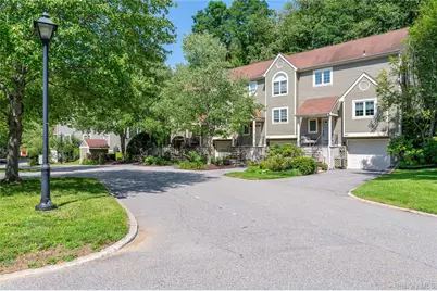 1802 Regent Drive, Mount Kisco, NY 10549 - Photo 3