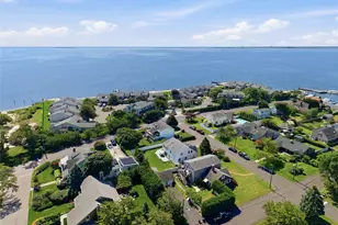 57 Girard Ave, Bay Shore, NY 11706 - Photo 47