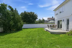 57 Girard Ave, Bay Shore, NY 11706 - Photo 39