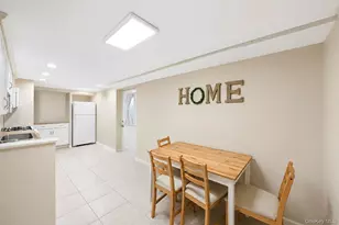 18 Cornell Ln, Hicksville, NY 11801 - Photo 27
