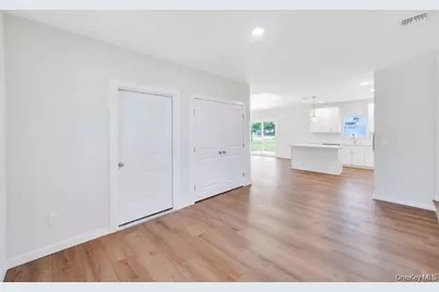 413 Bicycle Path, Port Jefferson Station, NY 11776 - Photo 19