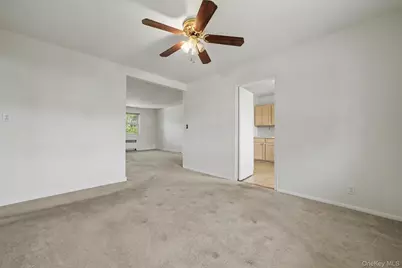 20 Dehaven Drive #2E, Yonkers, NY 10703 - Photo 11