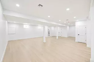 43 W Cabot Ln, Westbury, NY 11590 - Photo 41