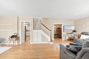 34 Keats Ave, Hartsdale, NY 10530 - Photo 3