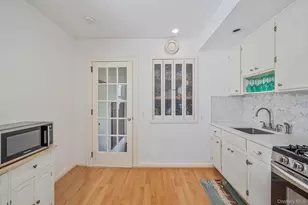 111 Liberty Ave, Lindenhurst, NY 11757 - Photo 7