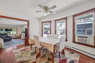 111 Liberty Ave, Lindenhurst, NY 11757 - Photo 13