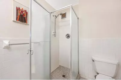 25 Chapel Place #3H, Great Neck, NY 11021 - Photo 21