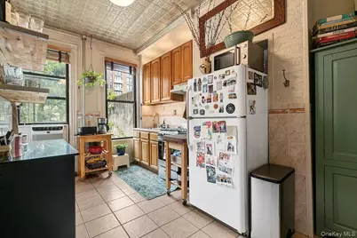 10-47 47th Avenue, Long Island City, NY 11101 - Photo 7
