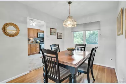 43 Genesee Drive, Commack, NY 11725 - Photo 11