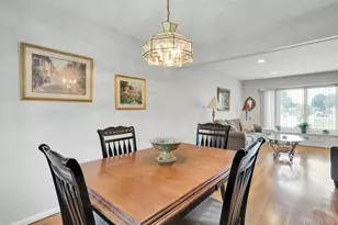 43 Genesee Dr, Commack, NY 11725 - Photo 13
