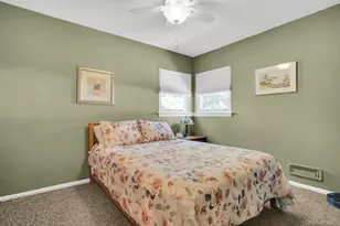 43 Genesee Dr, Commack, NY 11725 - Photo 23