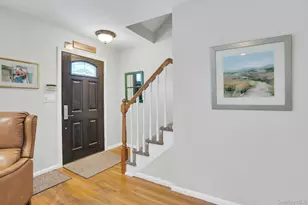 43 Genesee Dr, Commack, NY 11725 - Photo 5