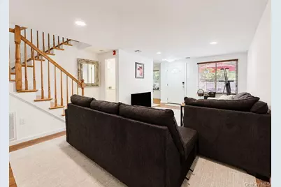 275 Brettonwoods Drive, Coram, NY 11727 - Photo 3