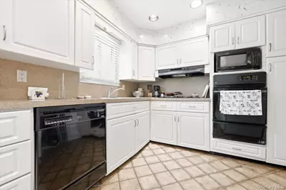 3345 Beltagh Avenue, Wantagh, NY 11793 - Photo 13