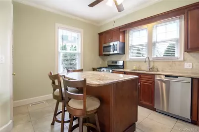 218 Second Avenue #1, Pelham, NY 10803 - Photo 5