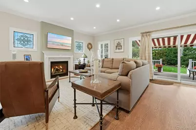 227 Nassau Road, Huntington, NY 11743 - Photo 5