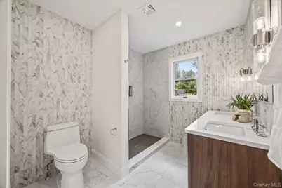 7 Wyanoke Street, White Plains, NY 10606 - Photo 29