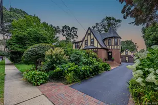 3602 Island Rd, Wantagh, NY 11793 - Photo 3